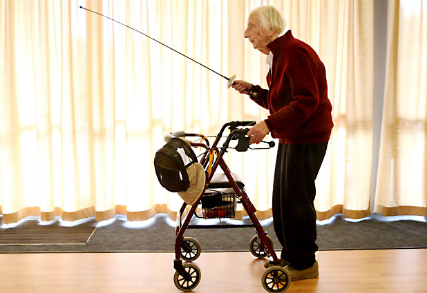 Funny-Old-Man-With-Sword-Fencing-Picture.jpg
